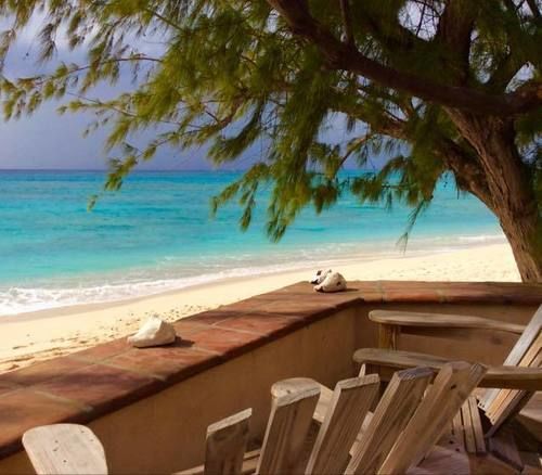 Osprey Beach Hotel Cockburn Town Bagian luar foto